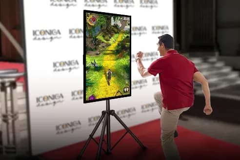 Jungle Run AR game being played at a booth